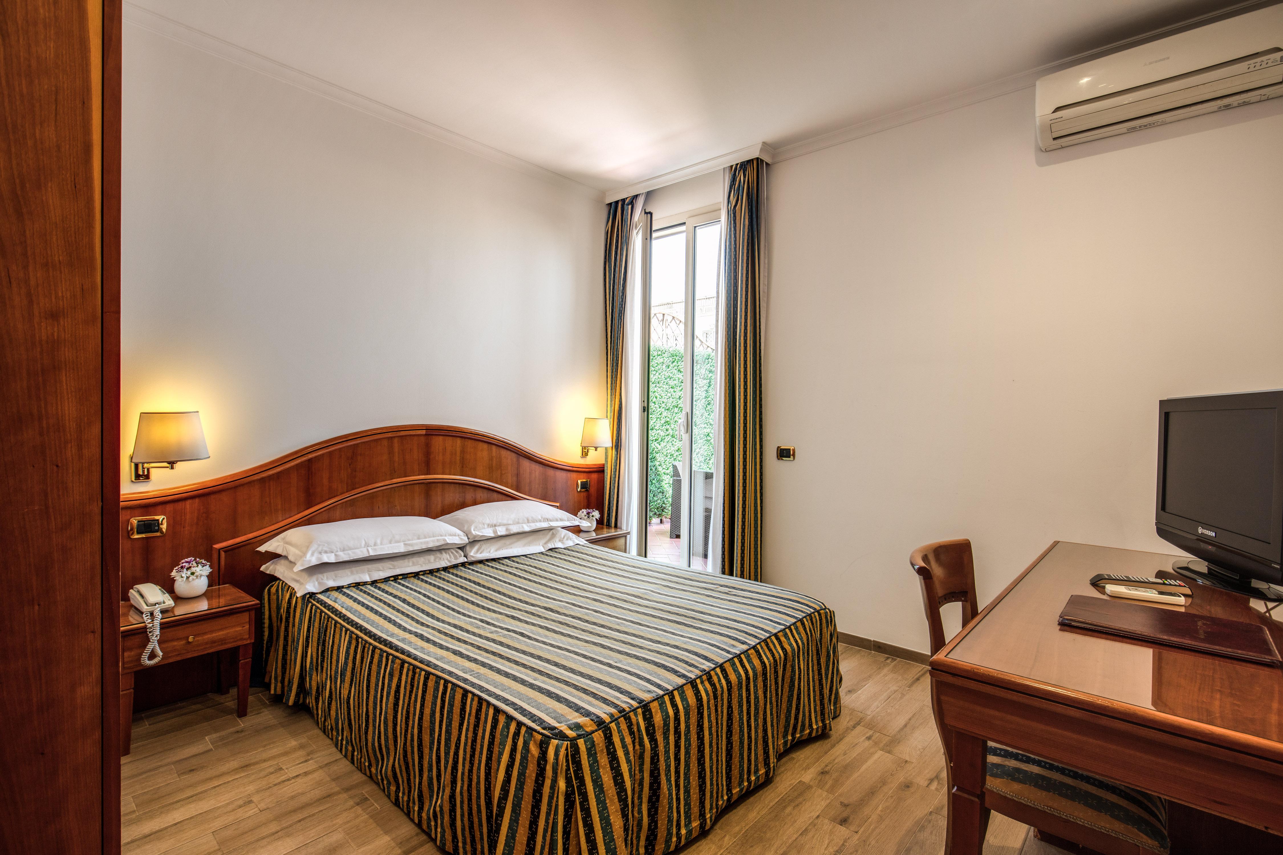 Hotel Villafranca Rome Exterior photo
